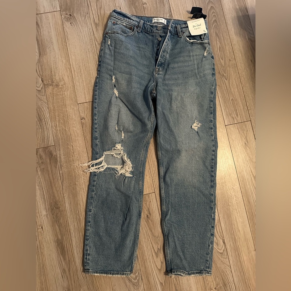 NEW! Abercrombie & Fitch Dad high rise jeans